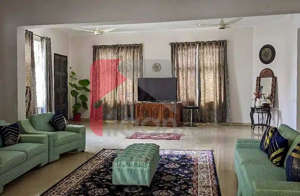 750 Sq.yd House for Rent on Shahrah-e-Faisal, Karachi