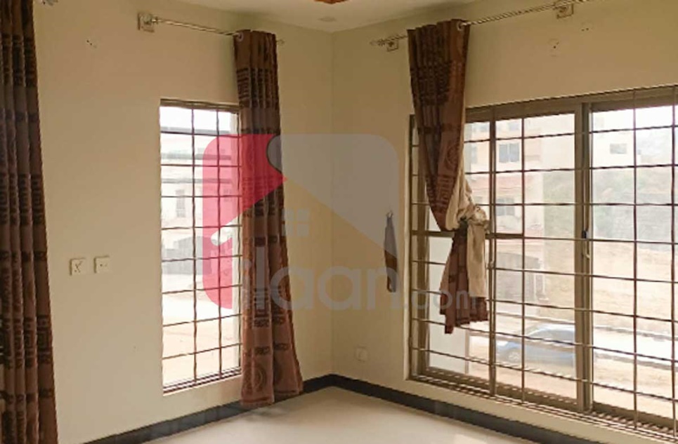 8 Marla House for Sale in Phase 8, Bahria Town, Rawalpindi