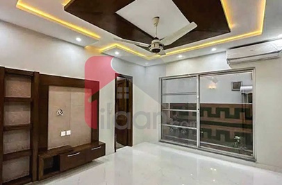 10 Marla House for Rent (First Floor) in Wapda Town, Lahore