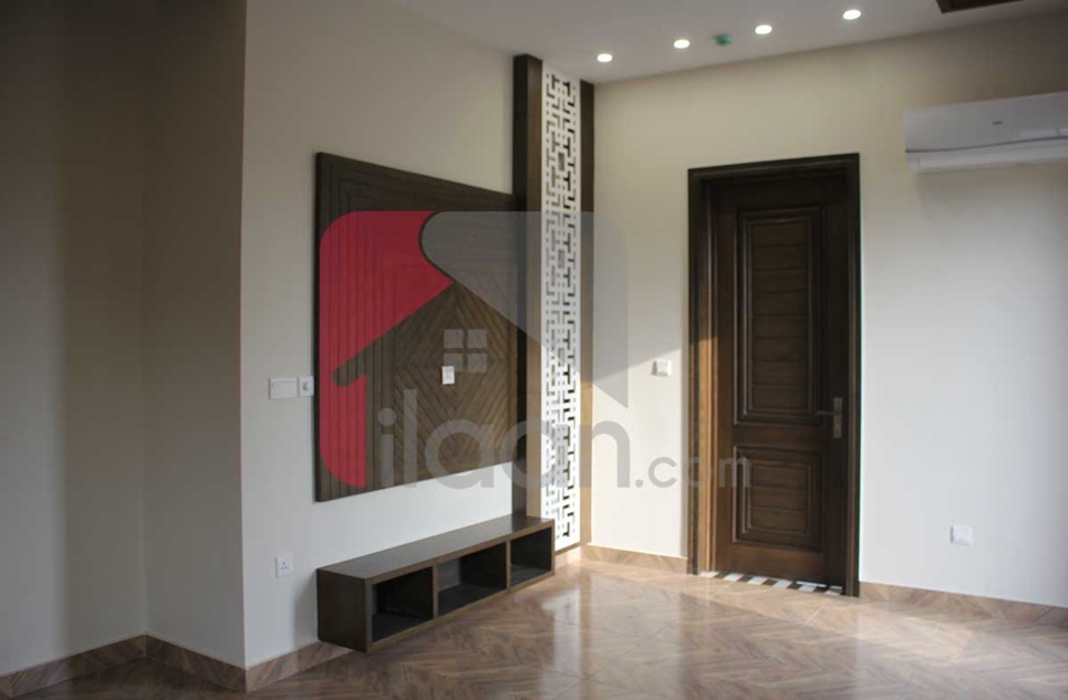 1 Kanal 1 Marla House for Sale in Block P, Phase 8, DHA Lahore