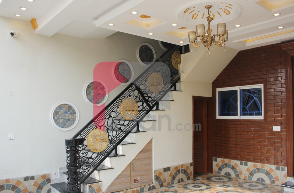 8 Marla House for Sale in Block L, Phase 2, Al Rehman Garden, Lahore