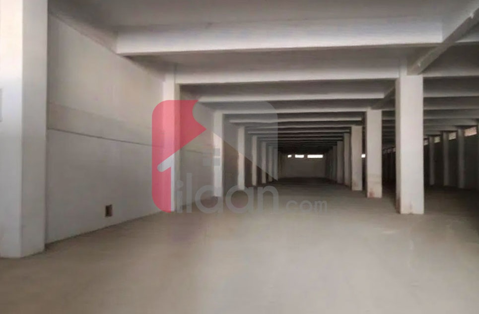 2333 Sq.yd Warehouse for Rent in Sindh Industrial Trading Estate, Karachi