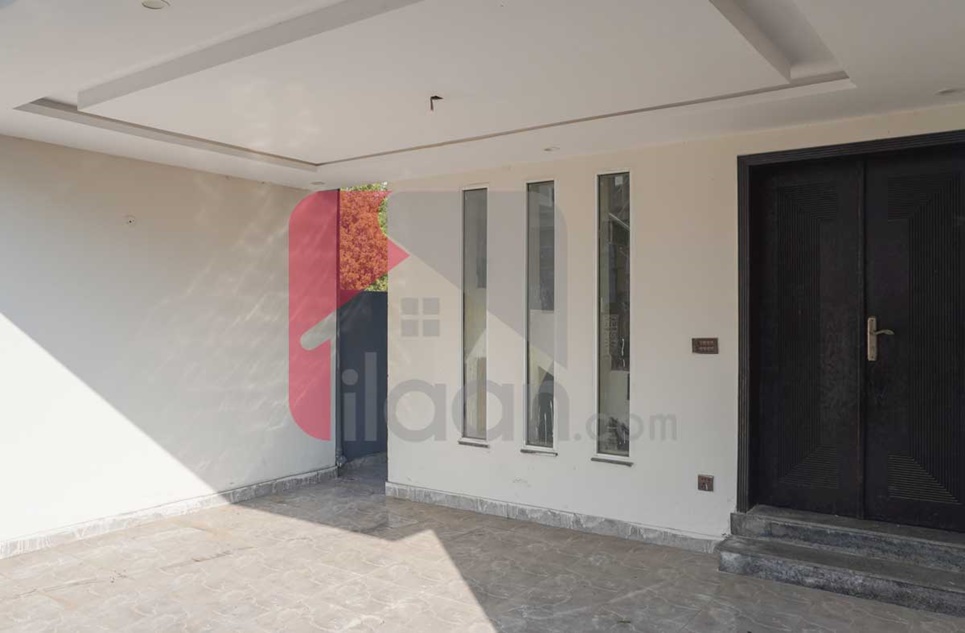 8 Marla House for Sale in Block J, Phase 2, Bahria Orchard, Lahore