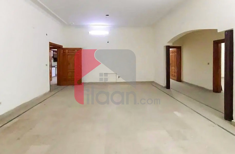 1 Kanal Building for Rent  in Officers Colony, Faisalabad 