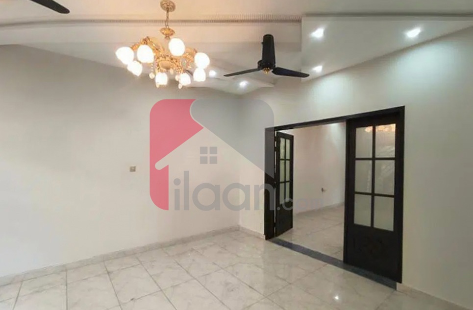 10 Marla House for Sale in DC Colony, Gujranwala