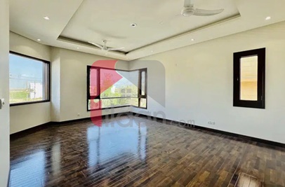 500 Sq.yd House for Sale in Phase 8, DHA Karachi