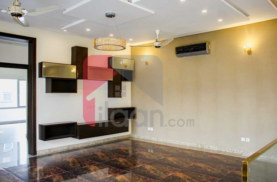 1 Kanal House for Sale in Block F, Phase 6, DHA Lahore