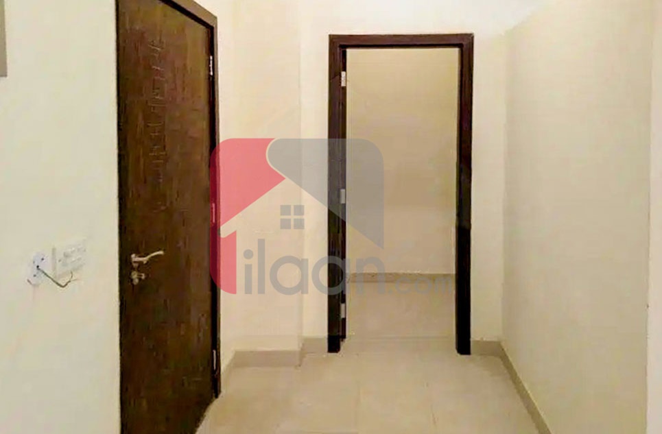 4 Bed Apartment for Rent on Shahrah-e-Faisal, Karachi