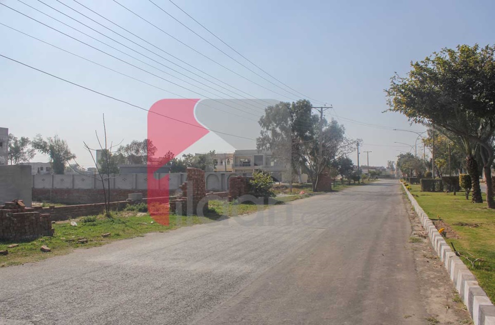 2 Kanal Plot for Sale in Bolan Block, Chinar Bagh, Lahore