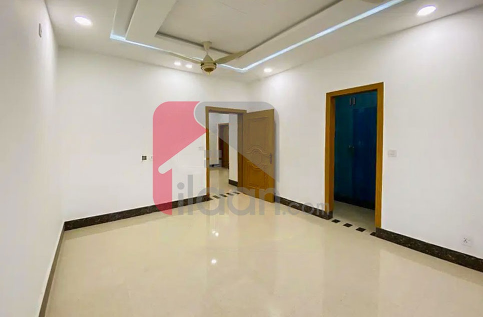 10 Marla House for Rent (First Floor) in Block E, Phase 8, Bahria Town, Rawalpindi