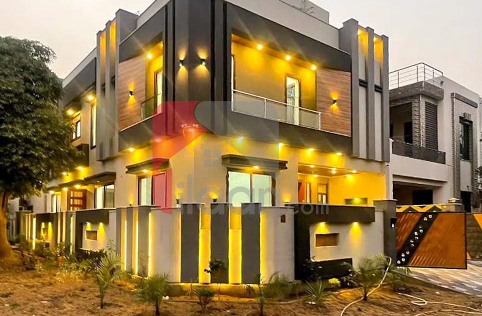 10 Marla House for Sale in Block K, Wapda City, Faisalabad