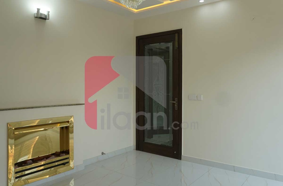 10 Marla House for Sale in Block F, PIA Housing Scheme, Lahore
