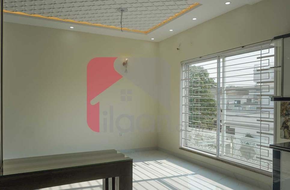 10 Marla House for Sale in Block F, PIA Housing Scheme, Lahore