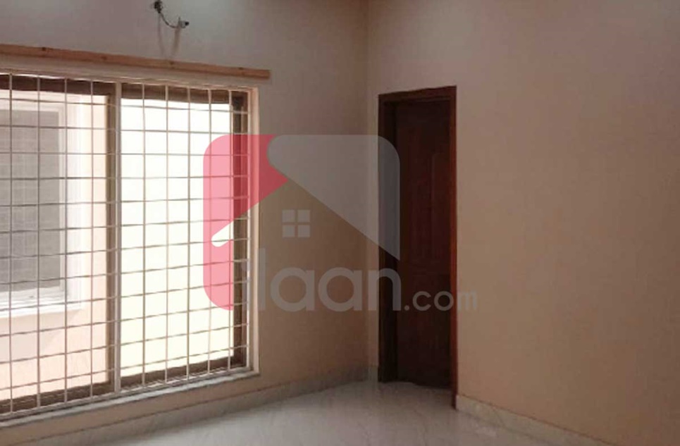 10 Marla House for Rent in Eastern Block, Phase 1, Bahria Orchard, Lahore