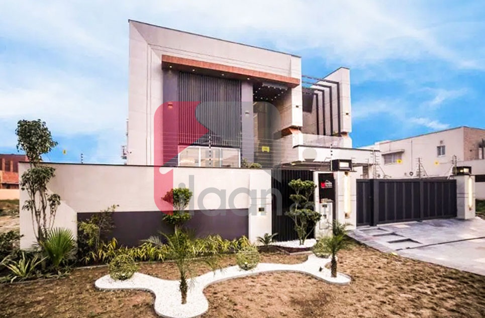 1 Kanal House for Sale in Block S, Phase 8, DHA Lahore