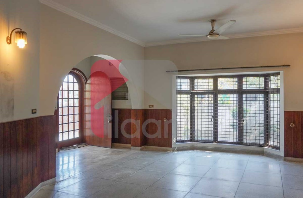 10 Marla House for Sale in Block D3, Phase 1, Wapda Town, Lahore