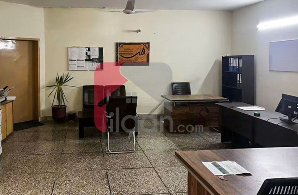 15 Marla Office for Rent in Model Town, Lahore