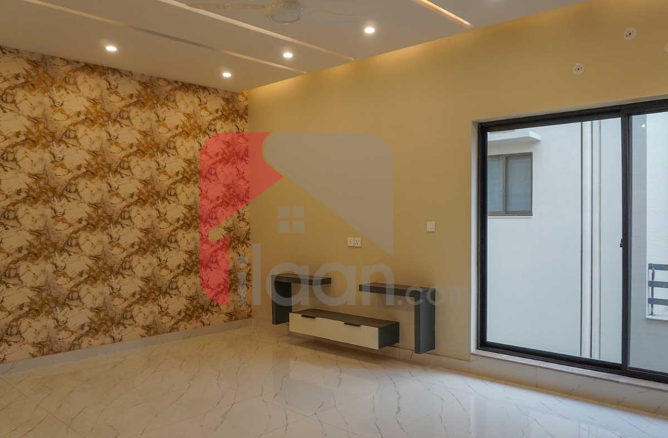 1 Kanal 1 Marla House for Sale in Block C1, Valencia Housing Society, Lahore