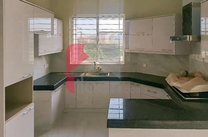 10 Marla House for Sale in Rail Town (Canal City), Lahore