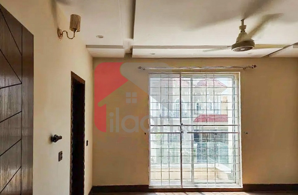 10 Marla House for Sale in State Life Housing Society, Lahore