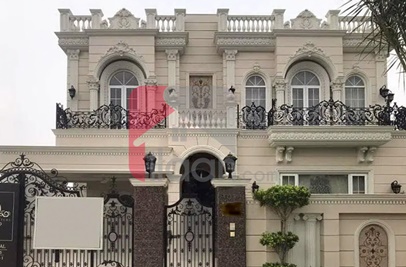 1 Kanal House for Sale in Phase 8, DHA Lahore