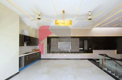 10 Marla House for Sale in Phase 7, DHA Lahore