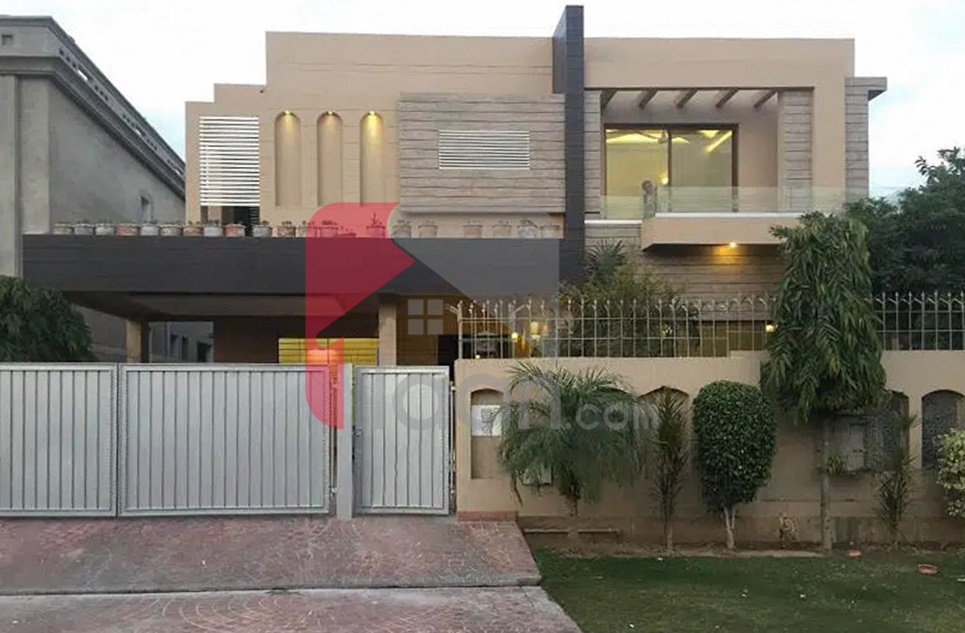 10 Marla House for Sale in Phase 6, DHA Lahore