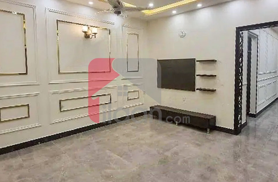10 Marla House for Sale in Model City 1, Faisalabad