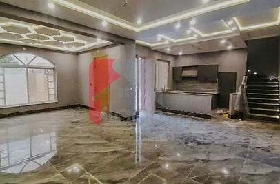 10 Marla House for Rent in Buch Executive Villas, Multan