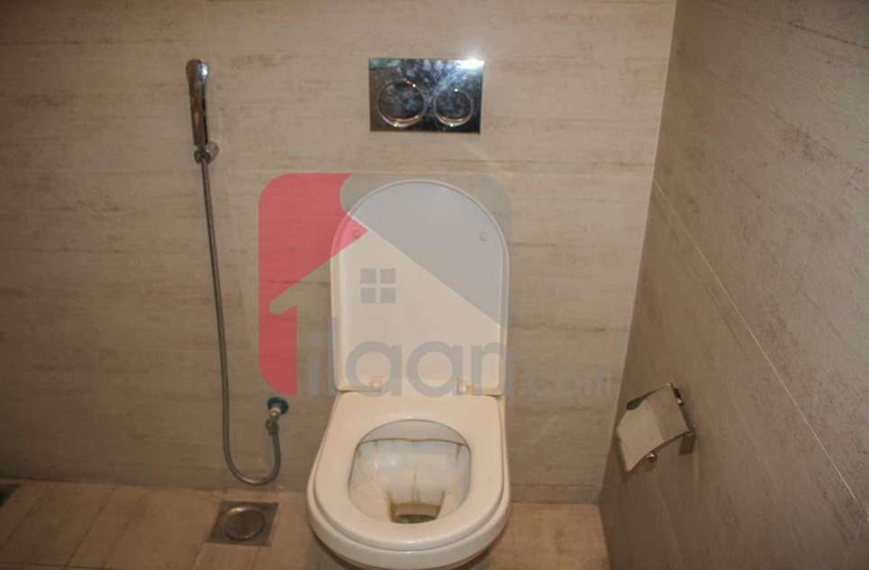 10 Marla House for Sale in Block Q, Phase 8 - Air Avenue, DHA Lahore