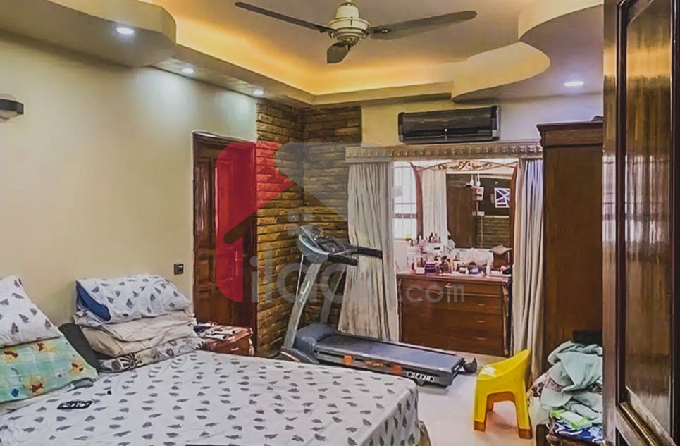 333 Sq.yd House for Rent (Ground Floor) in PECHS, Karachi