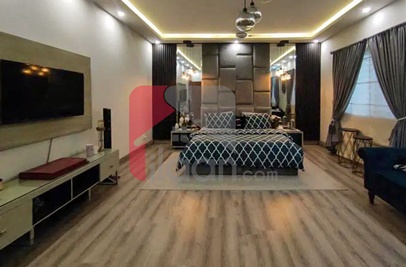 300 Sq.yd House for Sale in Phase 4, DHA Karachi