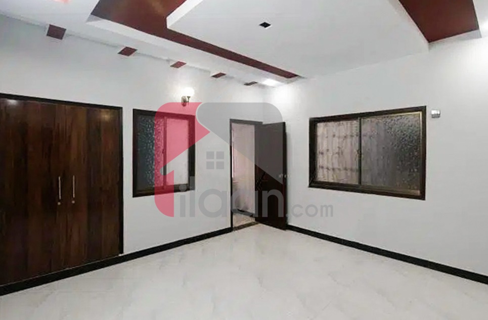 4 Bed Apartment for Sale in Block 13-B, Gulshan-e-iqbal, Karachi
