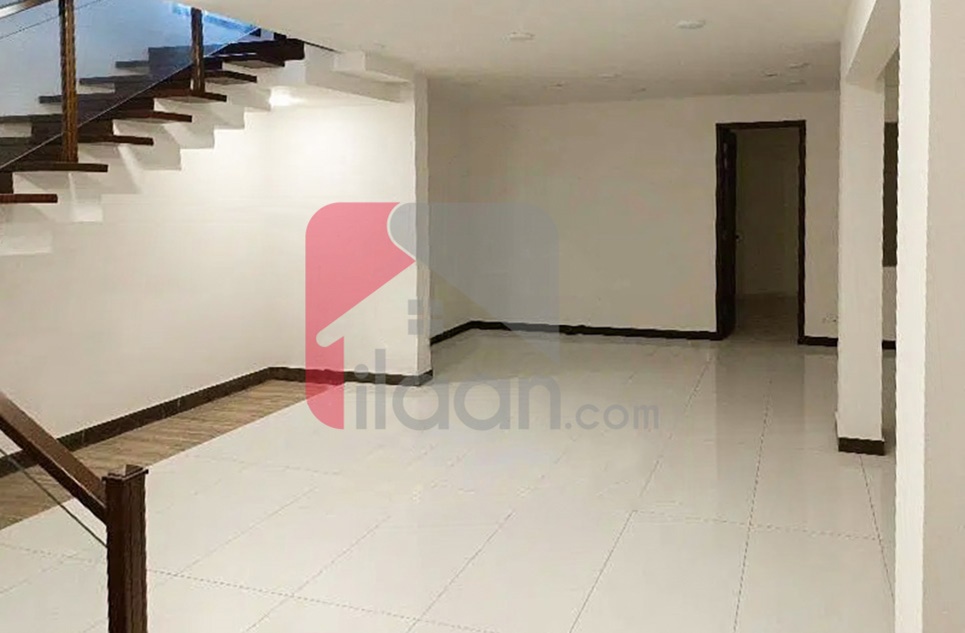 500 Sq.yd House for Sale in Khayaban-e-Ittehad Road, Karachi