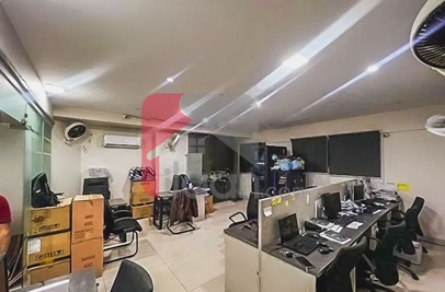 89 Sq.yd Office for Rent in Bahadurabad, Gulshan-e-Iqbal, Karachi
