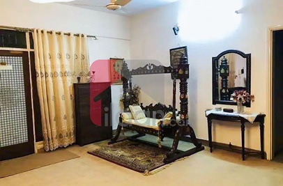 400 Sq.yd House for Sale in Block 13/D, Gulshan-e-iqbal, Karachi