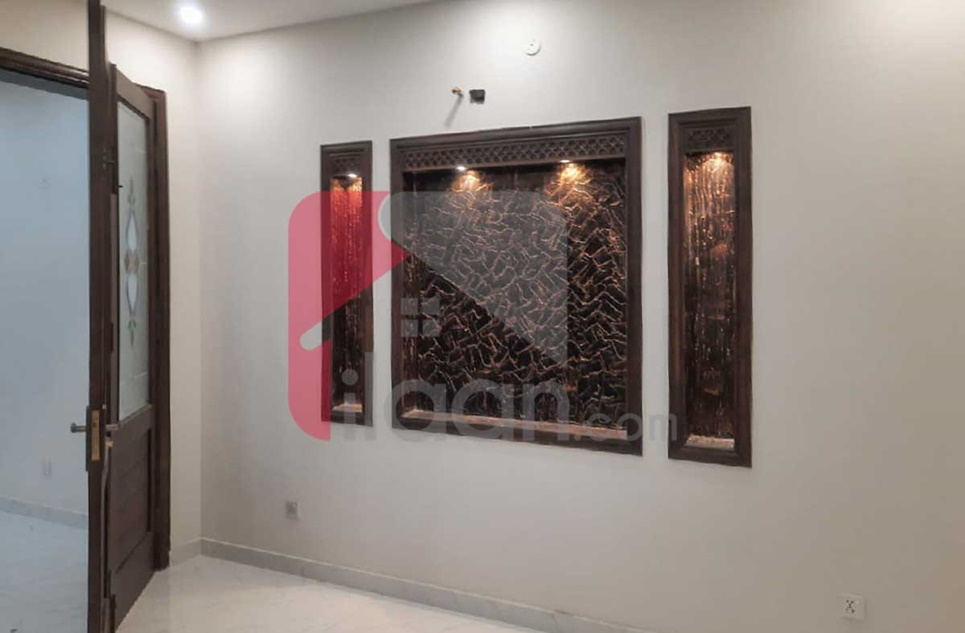 8 Marla House for Sale in Phase 2, Bahria Orchard, Lahore