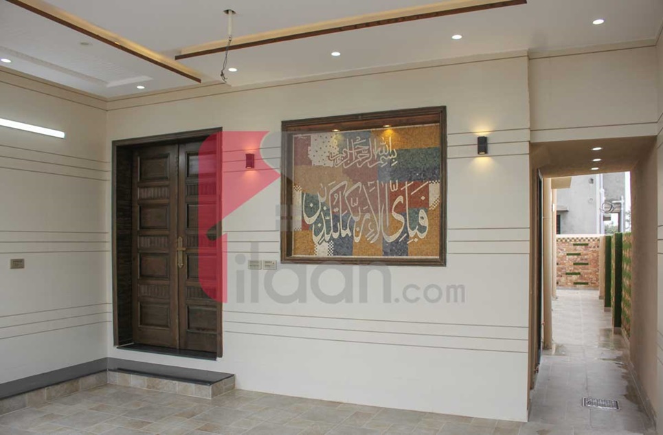 10 Marla House for Sale in Block J, LDA Avenue 1, Lahore
