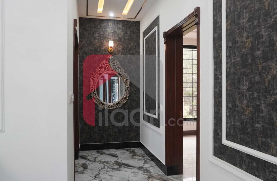 10 Marla House for Sale in Block C, Faisal Town, Lahore