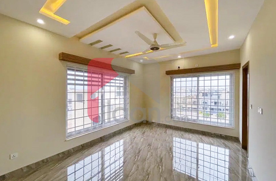 10 Marla House for Sale in Bahria Greens, Overseas Enclave, Sector 3, Phase 8, Bahria Town, Rawalpindi