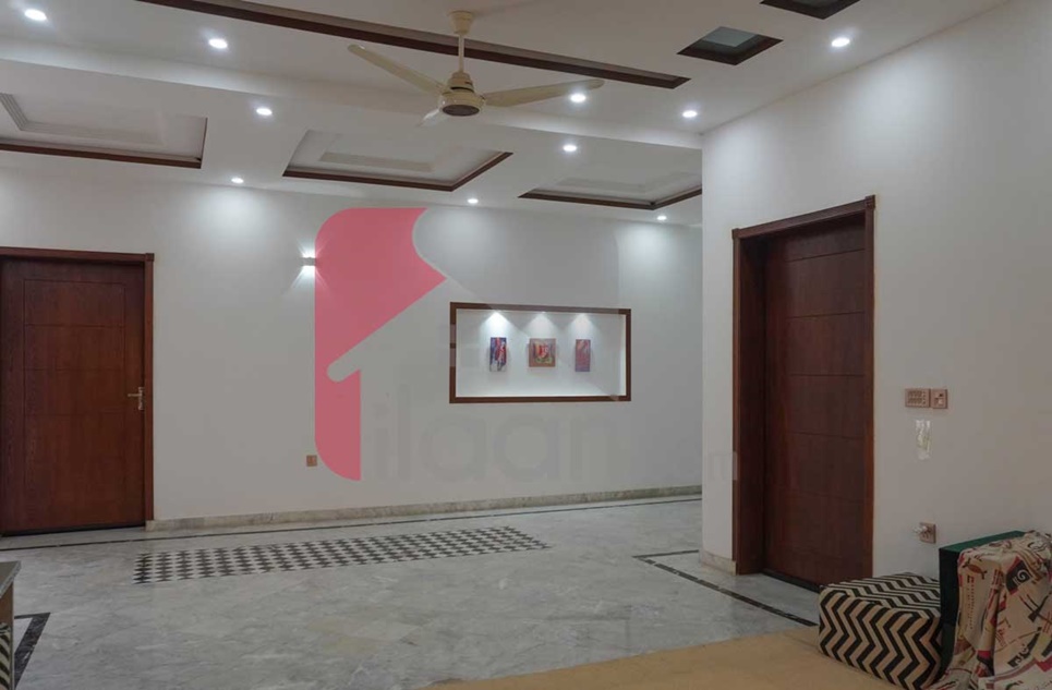 2 Kanal House for Sale in Chinar Bagh, Lahore