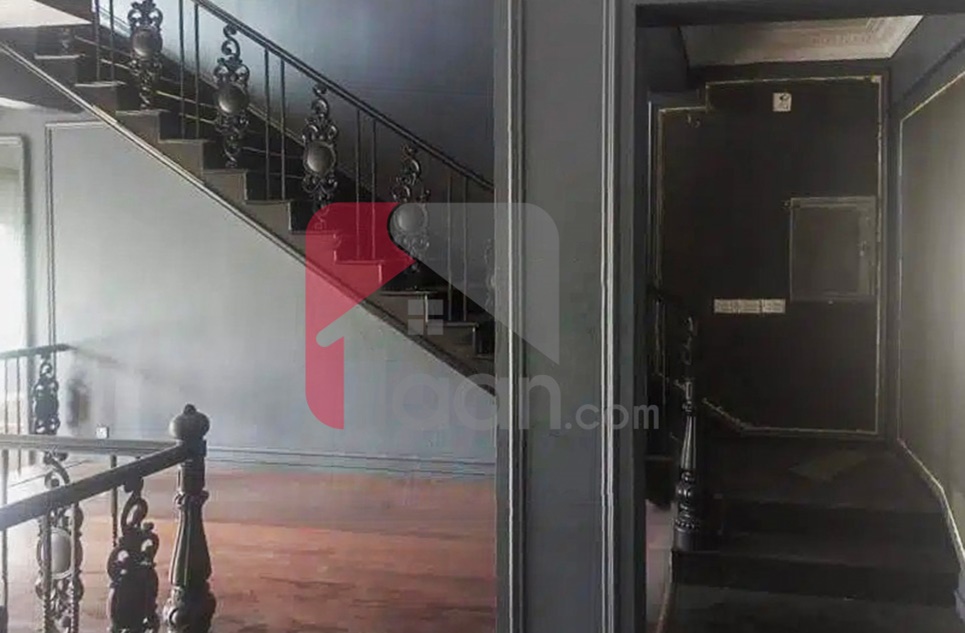 1.8 Kanal Building for Rent in Gulberg-3, Lahore