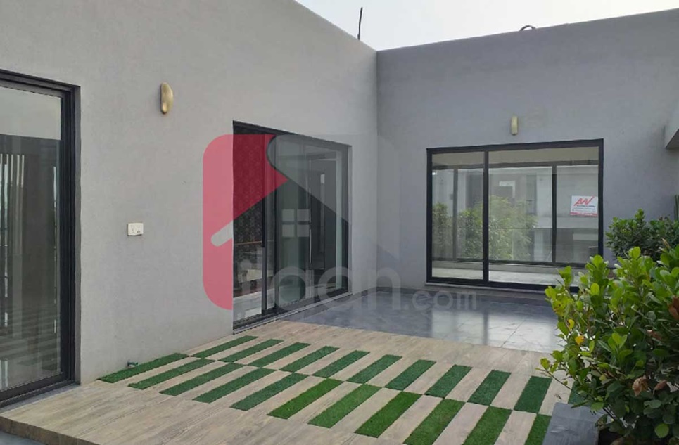 1 Kanal House for Sale in Block R, Phase 7, DHA Lahore 