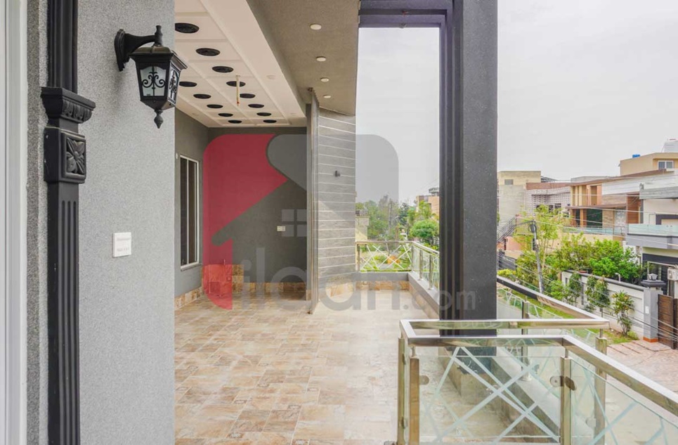 15 Marla House for Sale in Architects Engineers Housing Society, Lahore