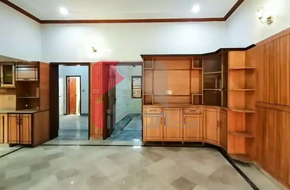 8 Marla House for Rent (First Floor) in Gulberg, Lahore