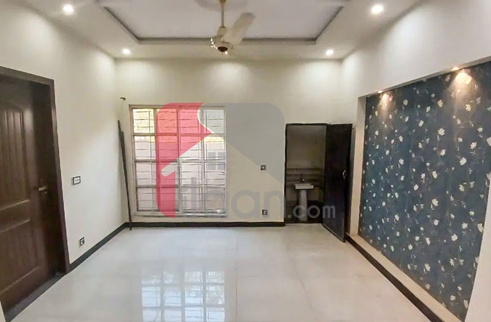 4 Marla House for Rent (Firat Floor) in Punjab Co-Operative Housing Society, Lahore