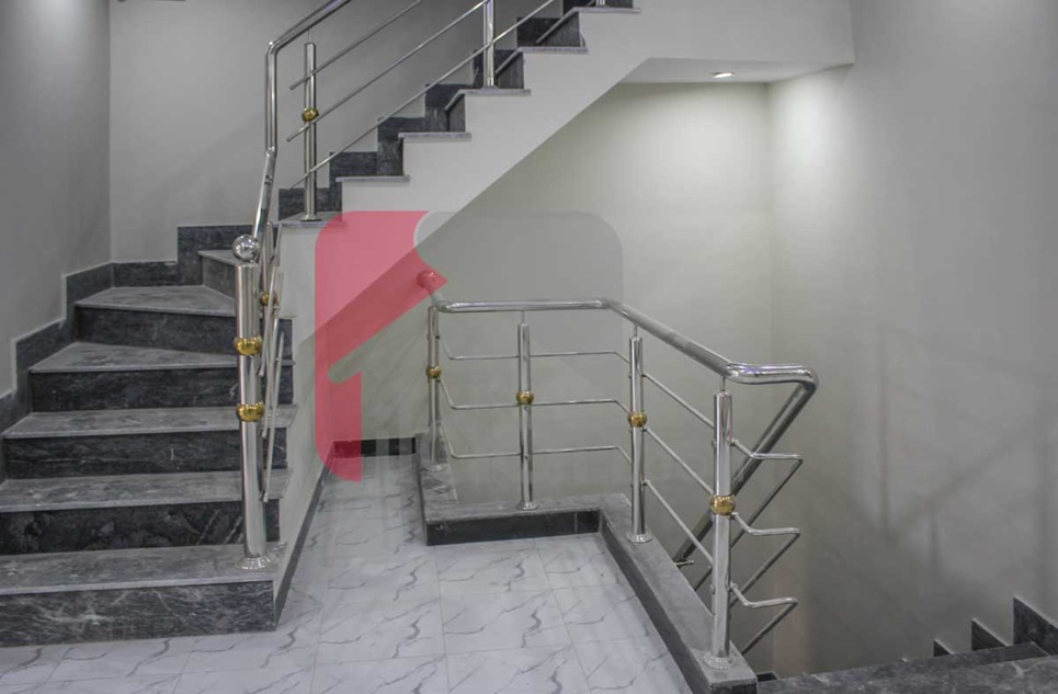 5 Marla House for Sale in Elite Town, Lahore