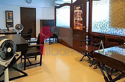 89 Sq.yd Office for Sale in Tauheed Commercial Area, Phase 5, DHA Karachi
