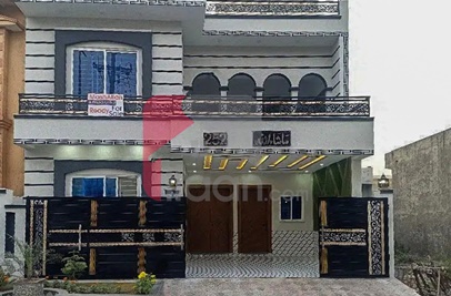 8 Marla House for Sale in Phase 1, CBR Town, Islamabad