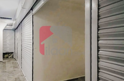 0.4 Marla Shop for Sale in Katchery Bazar, Faisalabad